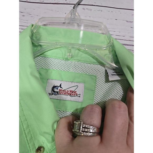 World Wide Sportsman Neon Green Vented Fishing Button Down Shirt Men's Size XL - Picture 4 of 6